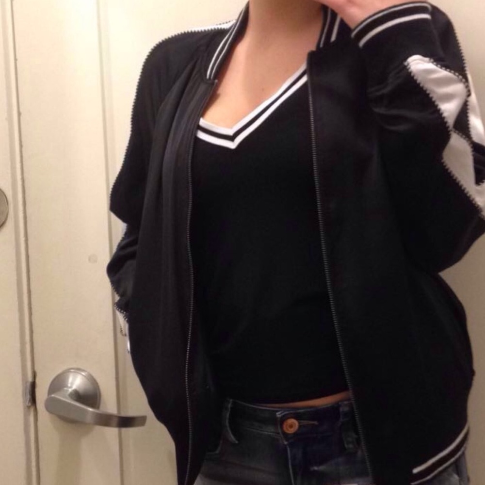 Jacket very comfy.